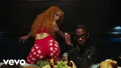 Скачать клип