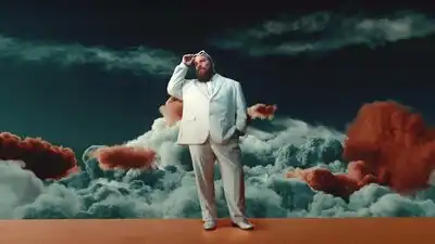 Скачать клип