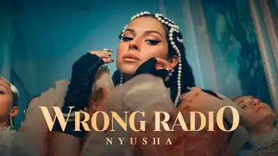 скачать клип NYUSHA - Wrong Radio