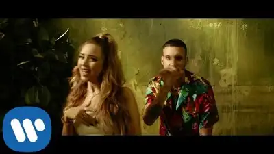 Скачать клип