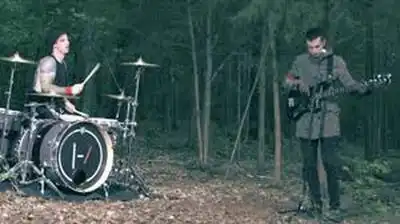 скачать клип twenty one pilots - Ride