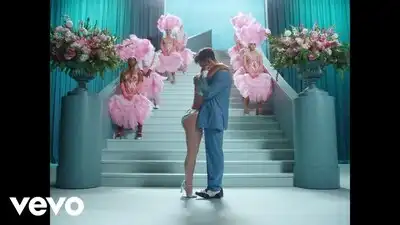 Скачать клип