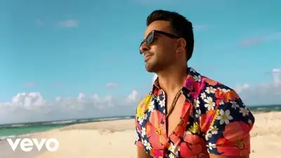 скачать клип Luis Fonsi - Calypso