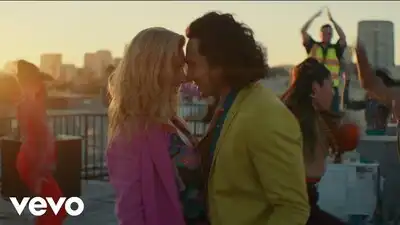 скачать клип Clean Bandit - How Will I Know