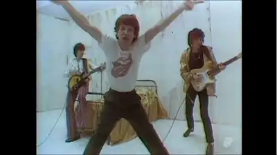 скачать клип The Rolling Stones - Respectable