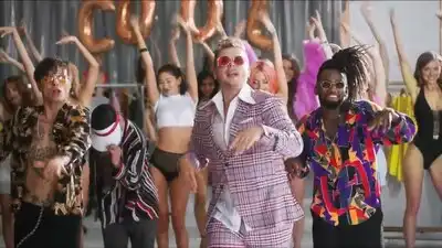 скачать клип Quest Pistols Show - Ух ты какой!