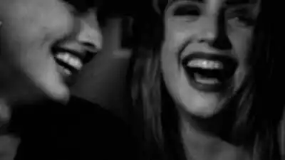 Скачать клип