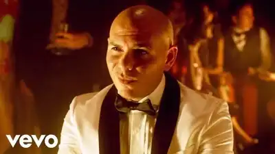 скачать клип Pitbull - Fireball