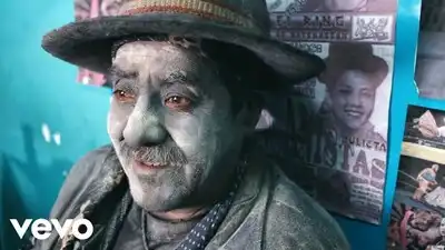 скачать клип Naughty Boy - La La La