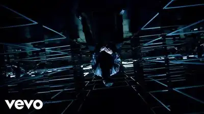 скачать клип DJ Snake - The Half