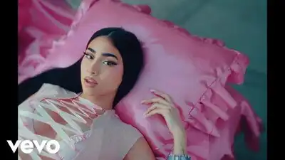 скачать клип Paloma Mami - Mi KAMA