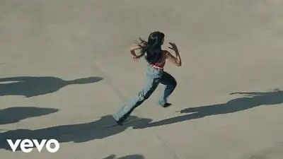 скачать клип Aitana - SEGUNDO INTENTO