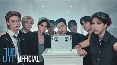 скачать клип Stray Kids - Give Me Your TMI