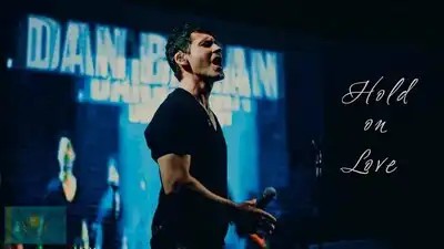 скачать клип Dan Balan - Hold on love - Live