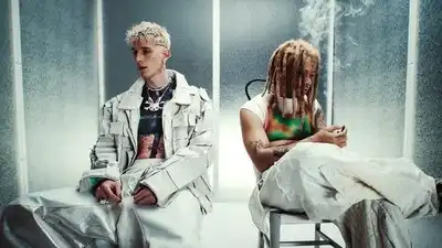 скачать клип mgk, Trippie Redd - beauty