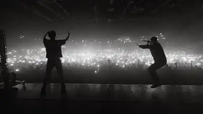 Скачать клип