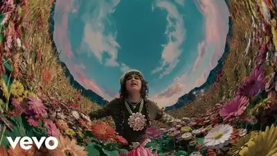 скачать клип Zedd - Lucky