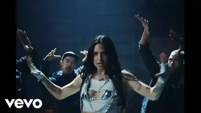 скачать клип Carmen DeLeon - BBB