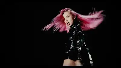 Скачать клип