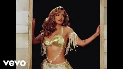 скачать клип KAROL G - Papasito