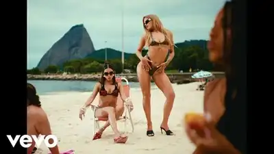 скачать клип Emilia, Luisa Sonza - bunda