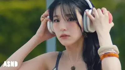 скачать клип fromis_9 - LIKE YOU BETTER