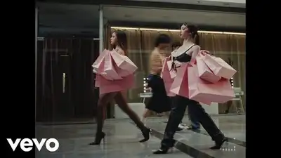 скачать клип Emilia - pasarella