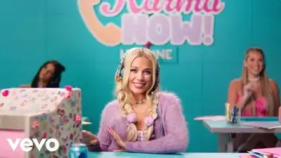 скачать клип Megan Moroney - 6 Months Later