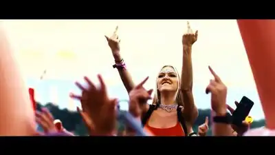 скачать клип TNT Records - Colors