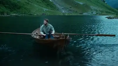 скачать клип Alex Warren - Eternity