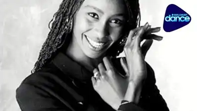 скачать клип Corona - Try Me Out - Official