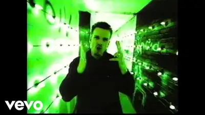 Скачать клип