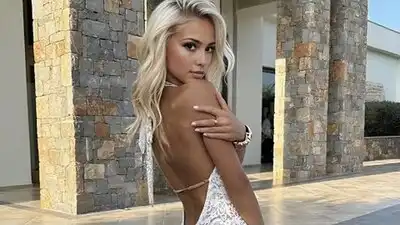 скачать клип Dj Ramezz, Mystery Girl - Inside To Outside