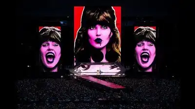 скачать клип Zivert - Гудбай