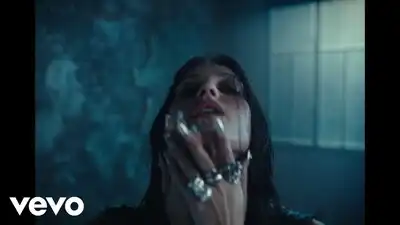 Скачать клип