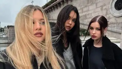 скачать клип SEREBRO - Звезды палят