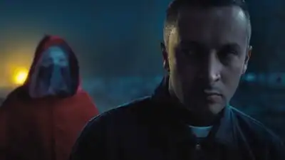 Скачать клип