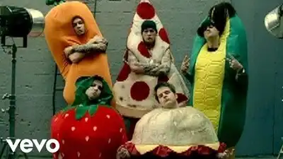 Скачать клип