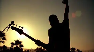 Скачать клип