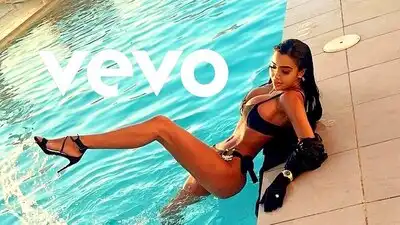 скачать клип Banger TV, Vesim Ipek, Enes Beskardes, Rareborn - Opa