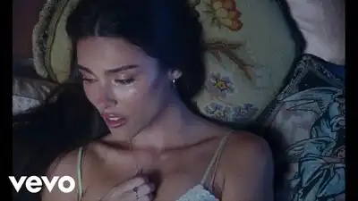 скачать клип Madison Beer - bittersweet