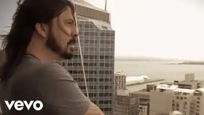 скачать клип Foo Fighters - These Days