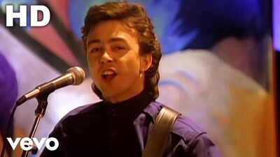 Скачать клип