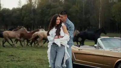 Скачать клип