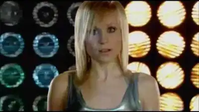 скачать клип Катя Чехова - Я робот