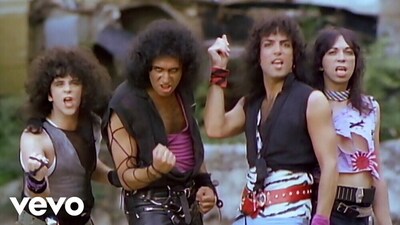 скачать клип Kiss - Lick It Up