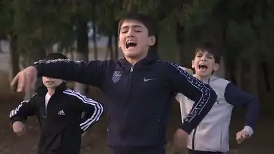 Скачать клип