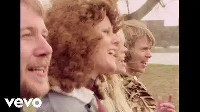 Скачать клип