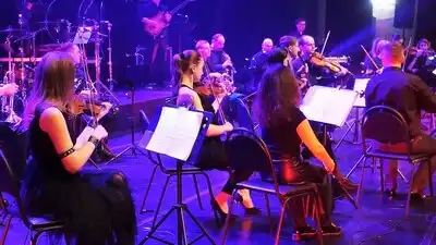 Скачать клип