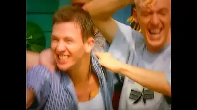 Скачать клип